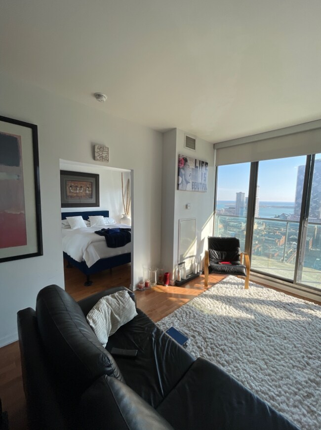 Photo du bâtiment - 33 Lombard St