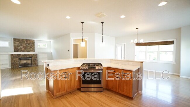 Foto del edificio - 24999 E Ludlow Ave