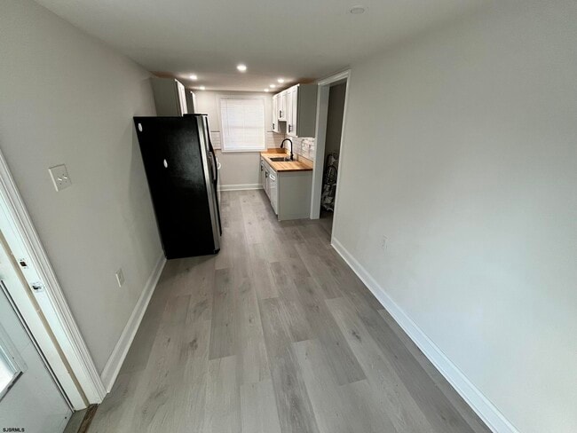 Foto del edificio - 9 N Wissahickon Ave