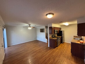 Building Photo - 1606 N Interstate 35