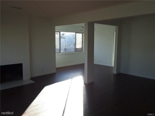 Foto del edificio - 4 br, 2 bath House - 6450 W 83rd St