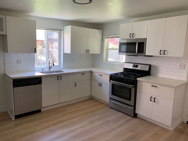 Foto del edificio - 1516 Campbell St