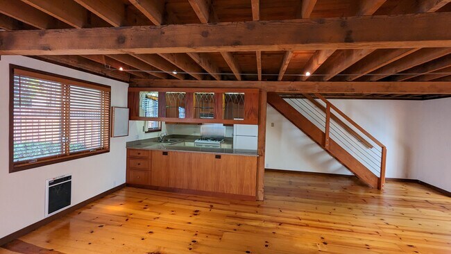 Building Photo - 1658 Filbert St