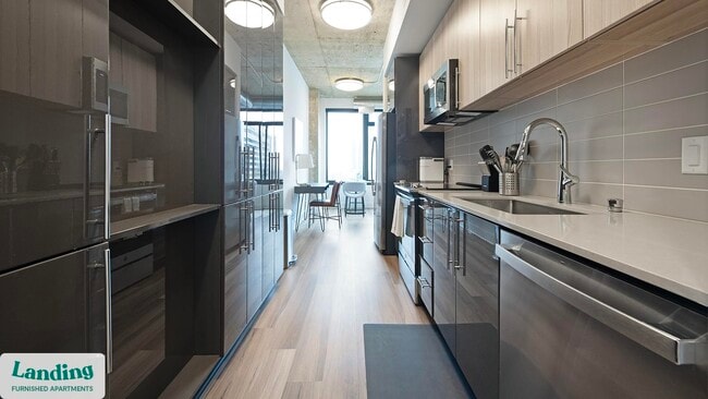 Building Photo - 5201 Leesburg Pike