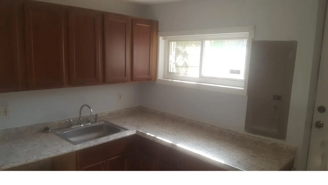 Foto del edificio - 4 Bedroom 2.5 Bathroom Single Family Home