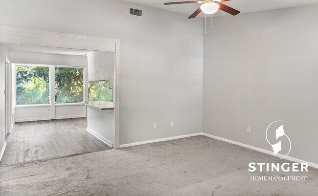 Foto del edificio - 2 Bedroom / 1 Bath For Rent In Tabby Oaks ...