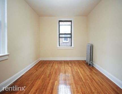Building Photo - 1 br, 1 bath  - 9416 34th Rd 2