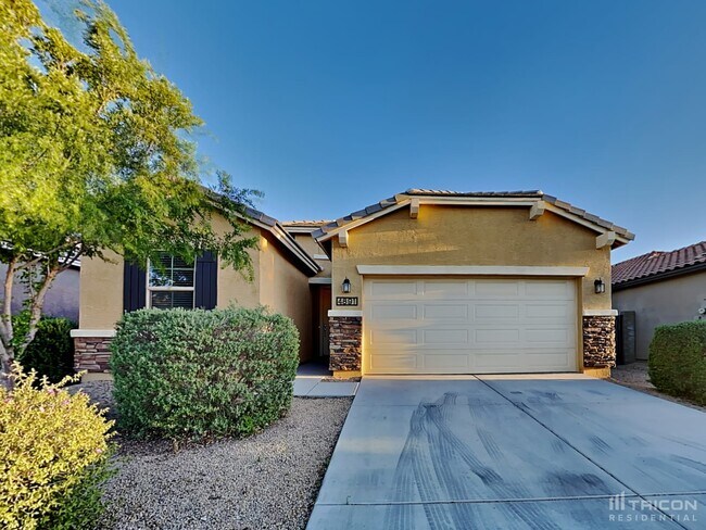 Building Photo - 4891 E Velasco St