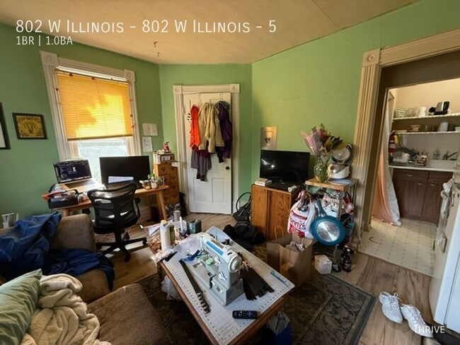 Building Photo - 802 W Illinois St