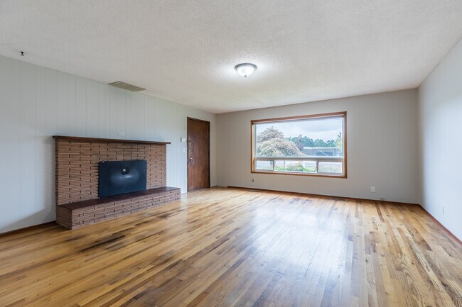 Foto del edificio - 2145 Gable Rd
