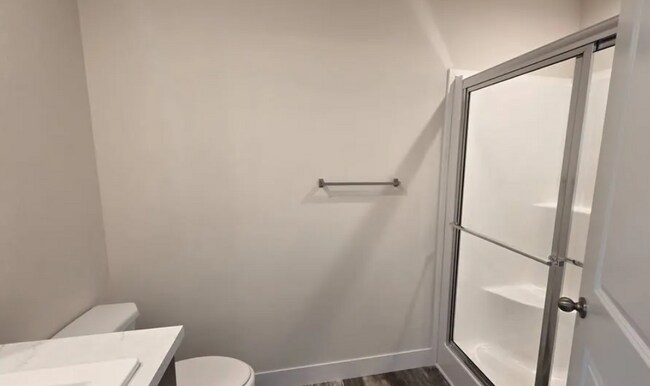 Foto del edificio - 726 Oak Ln