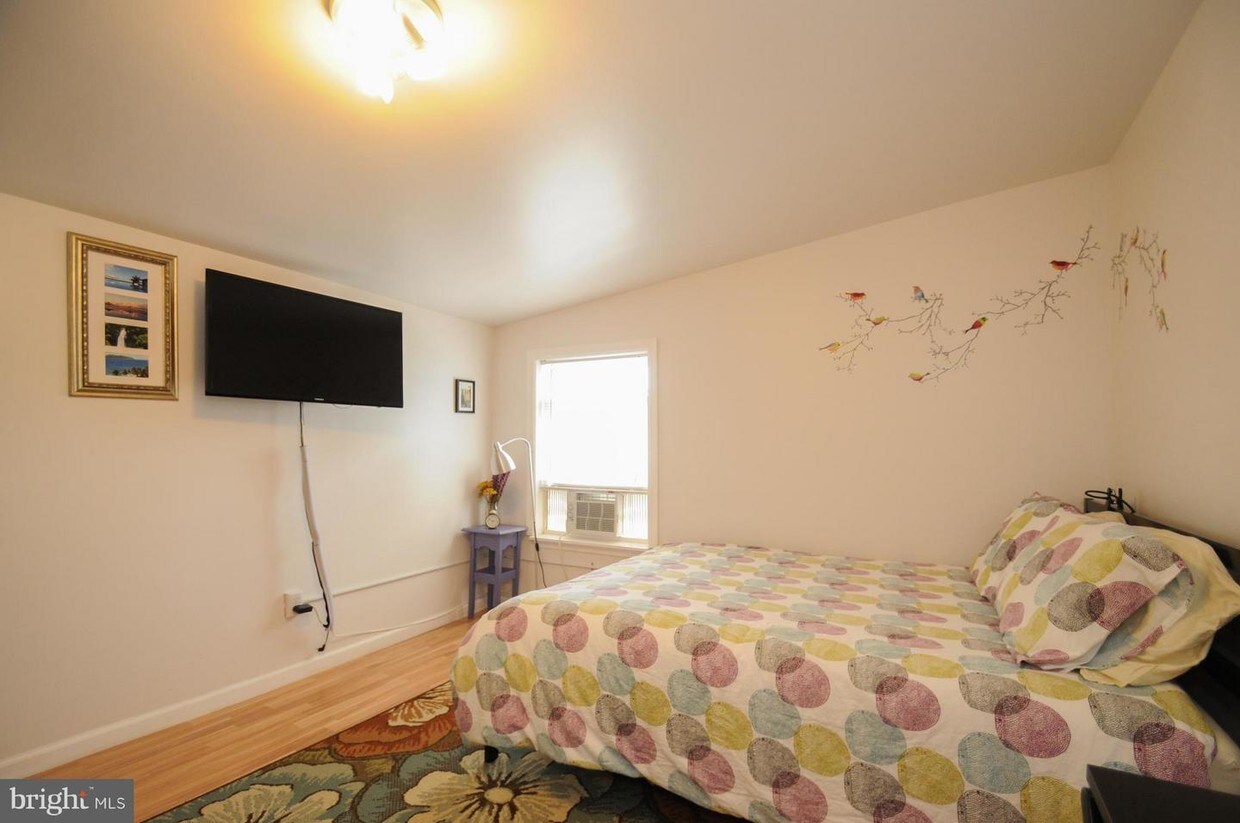 Foto principal - 1022 Pine St