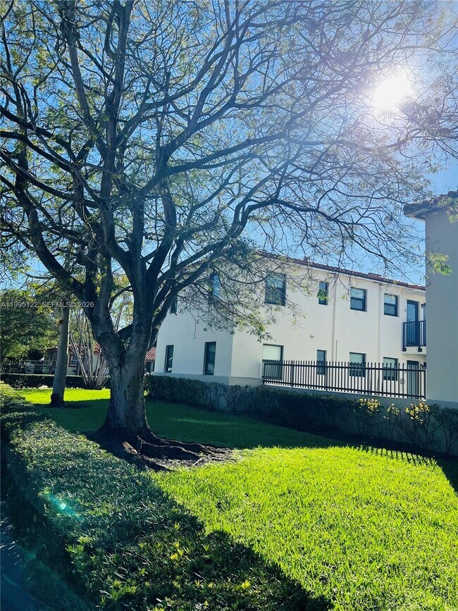 Foto del edificio - 4203 SW 15th St