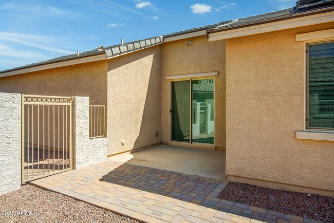Foto del edificio - 41769 W Canasta Ln