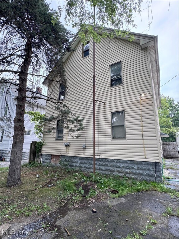 Foto del edificio - 2786 E 119th St
