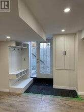 Building Photo - 60 Lofthouse Dr