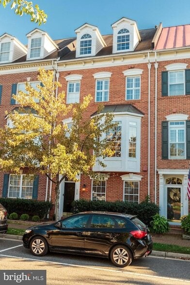 Foto del edificio - 324 Cameron Station Blvd