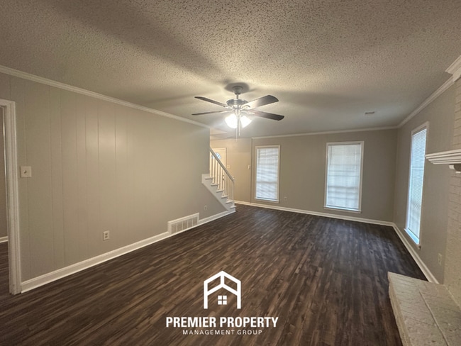 Building Photo - 2814 Baywood Dr