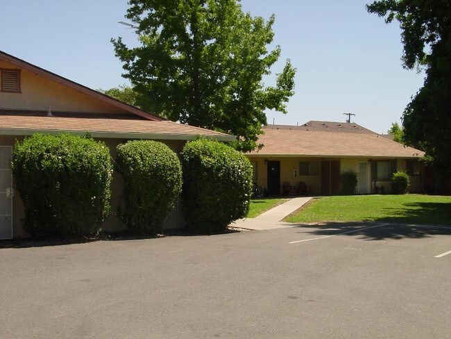 Foto del edificio - 306 S Minahen St