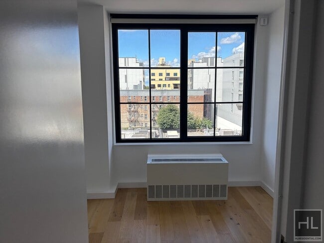 Building Photo - NORTHERN BOULEVARD