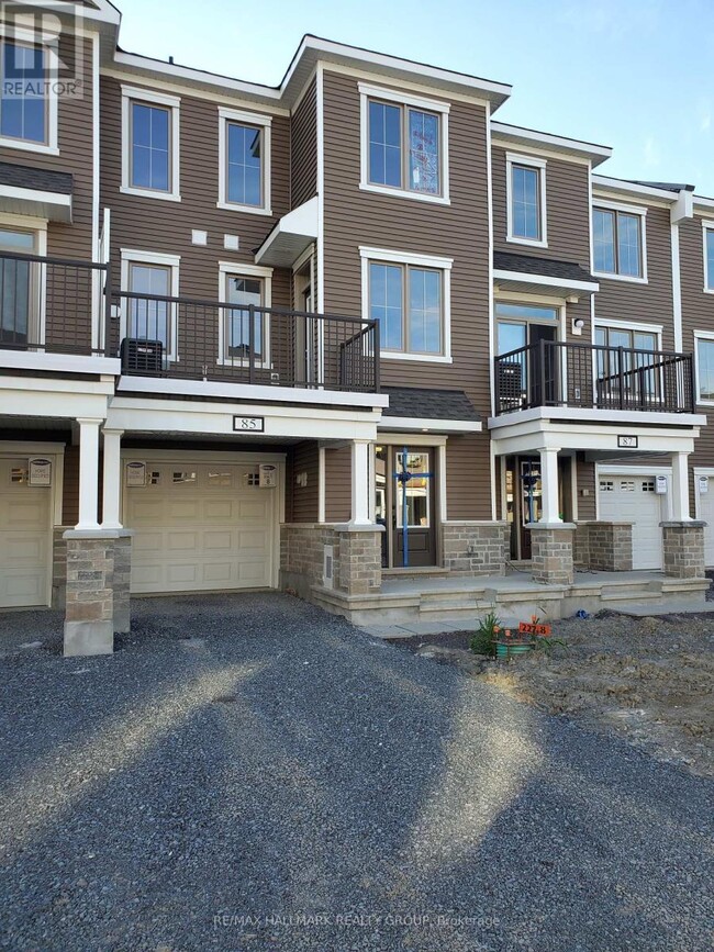 Building Photo - 85 Ballinora Ln.