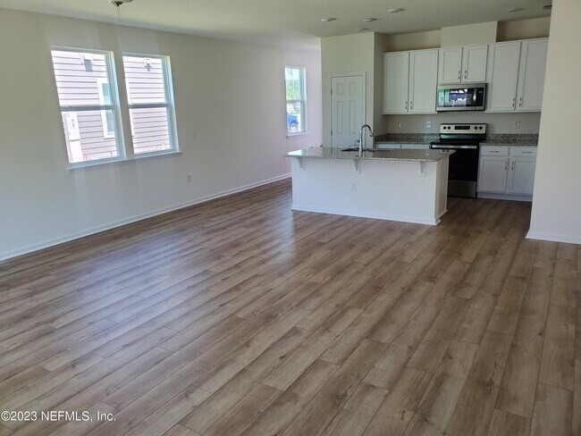 Building Photo - 26 Great Star Ct