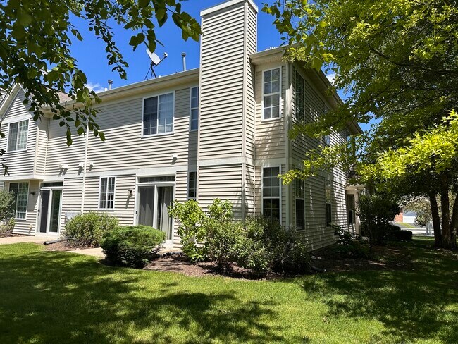 Foto del edificio - 2101 Claremont Ln