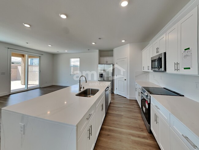 Building Photo - 8055 Braavos Peninsula Ave