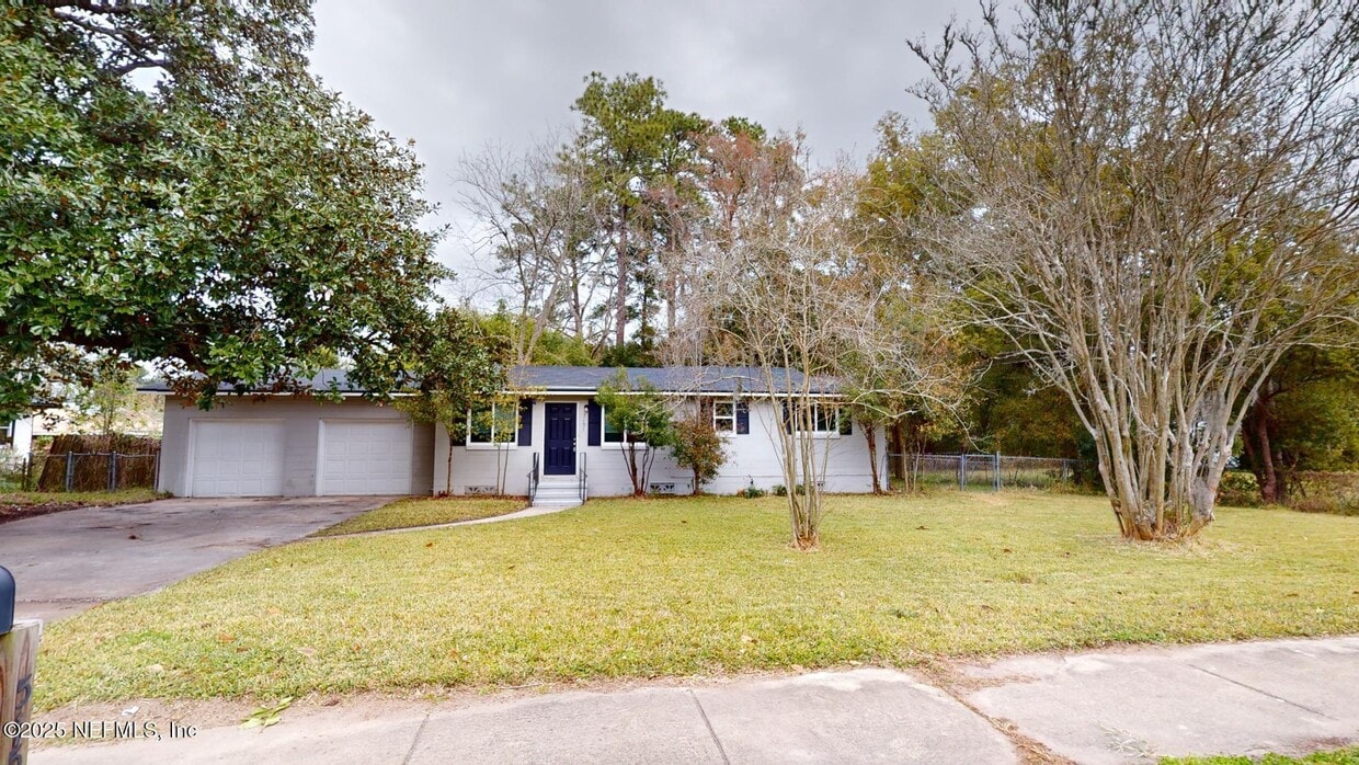 Primary Photo - 5151 Alpha Ave