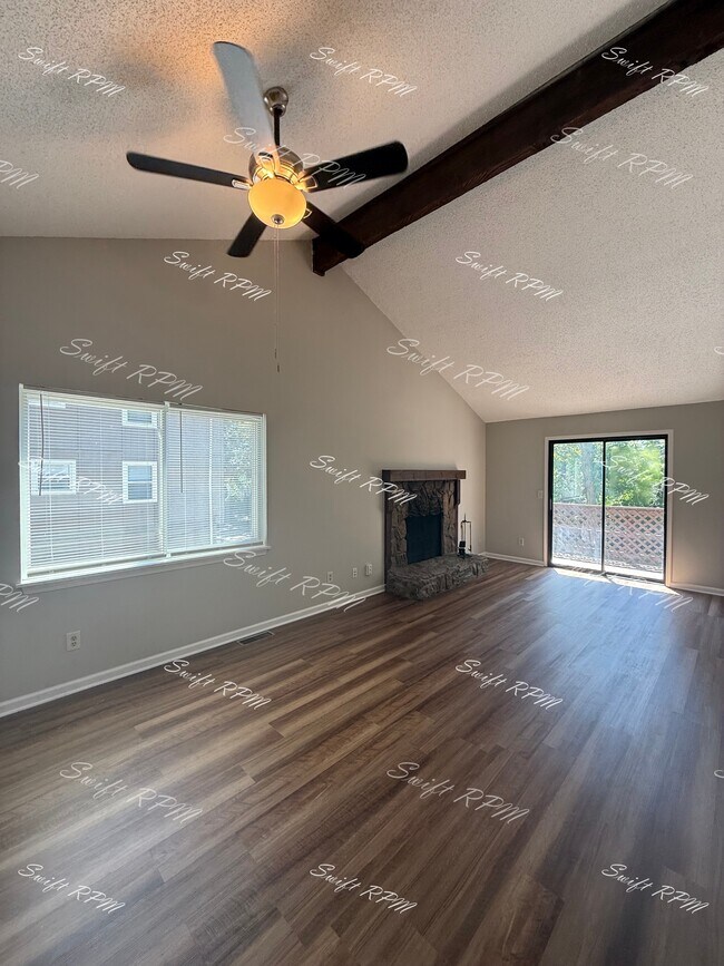 Foto del edificio - 6451 Hallet St