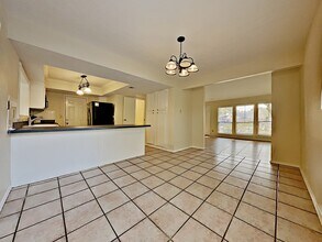 Building Photo - 18007 Autumn Trails Ln