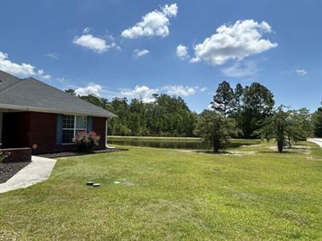 Building Photo - 510 Wyckfield Way
