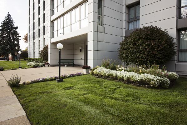 Foto del edificio - Bishop Co-op