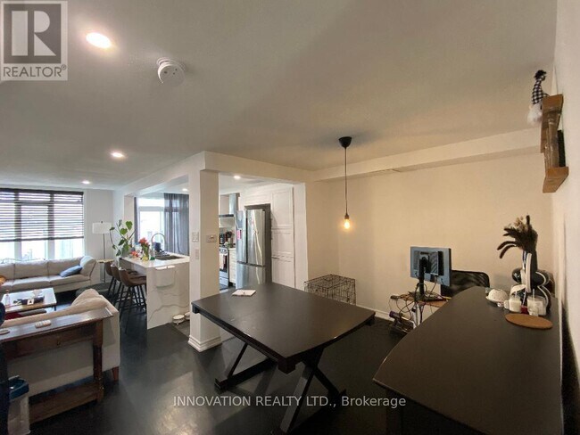 Building Photo - 16 Santa Cruz Private