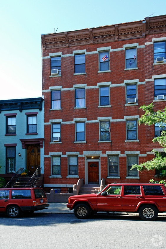 Building Photo - 44 3rd St