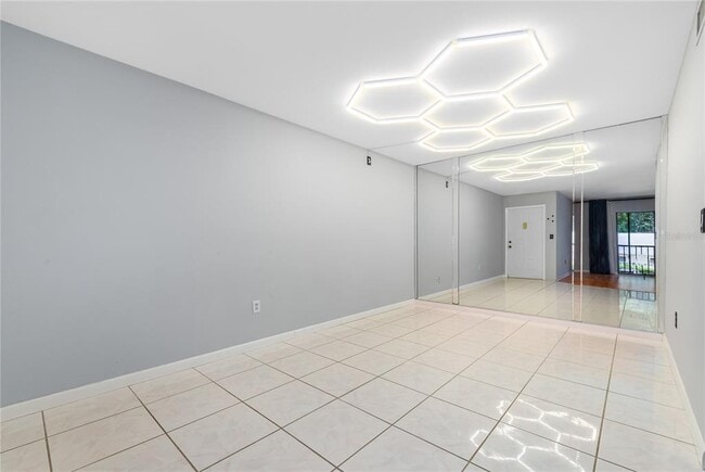 Foto del edificio - 3114 Lake Pine Way