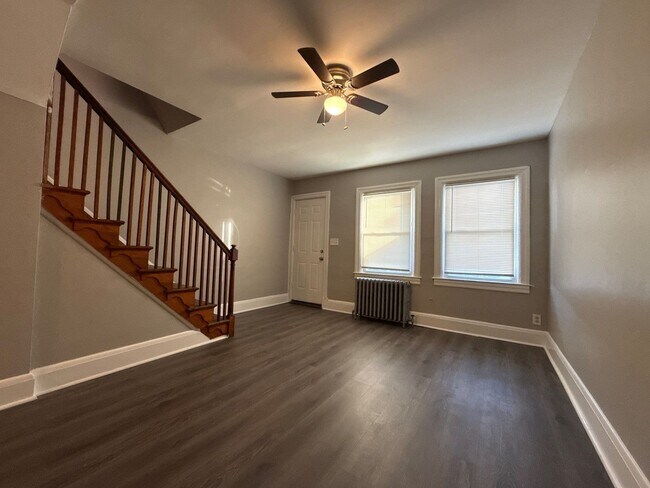 Building Photo - Two Bedroom House In Baltimore City