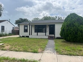 Building Photo - 4306 Christie St