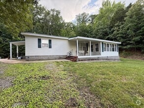 Building Photo - 237 Lakeshore Dr