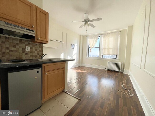 Foto del edificio - 1324 Locust St