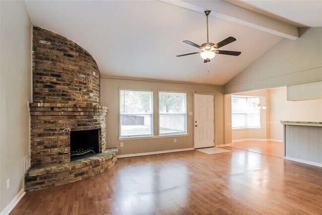 Building Photo - 2618 Leichester Dr