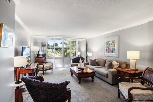 Building Photo - 139 Sunrise Ave