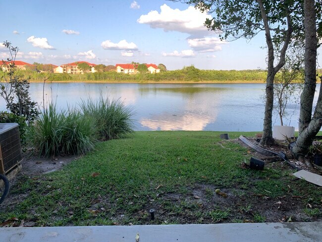 Foto del edificio - 223 SW 120th Ave