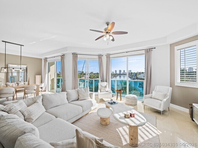 Foto del edificio - 516 Hendricks Isle