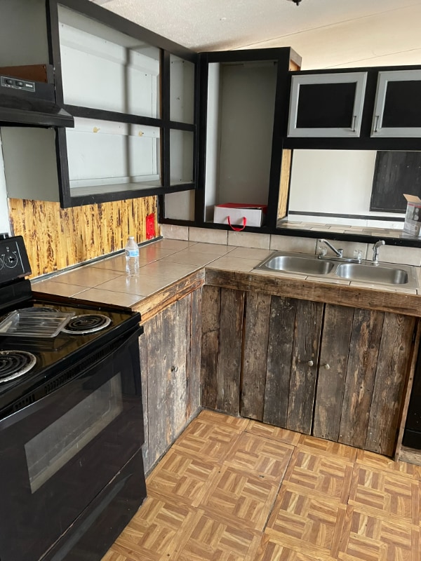 Building Photo - 148 Starlifter Ct