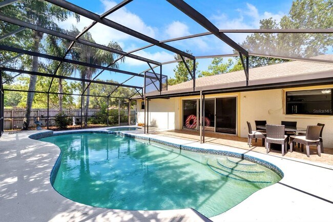 Building Photo - 12033 Molucca Ct
