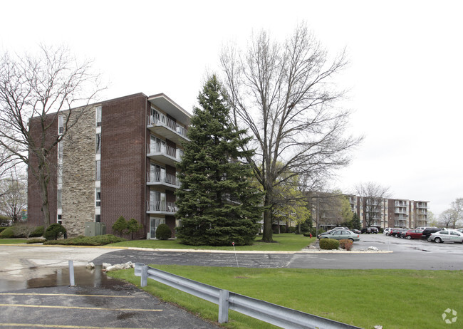 Building Photo - Cameo West Condominiums