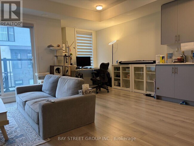 Photo du bâtiment - 3421 Ridgeway Dr