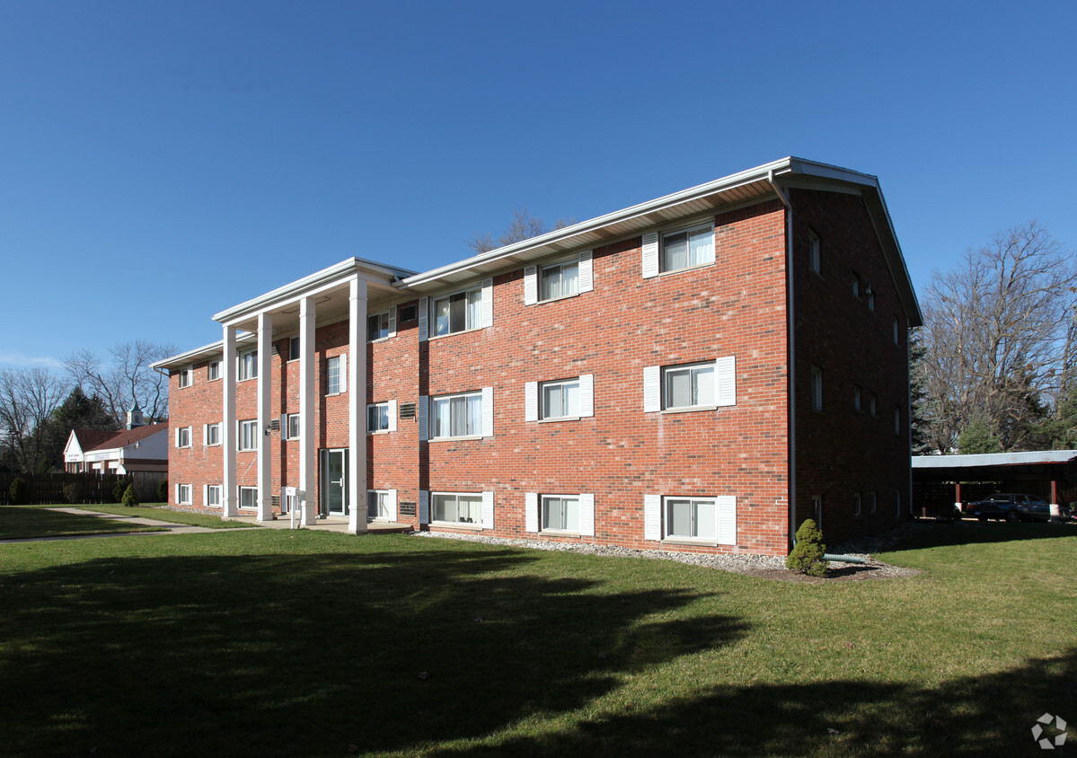 Building Photo - Eaton Ledge Apartments