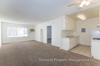 Building Photo - 6253 Lankershim Blvd